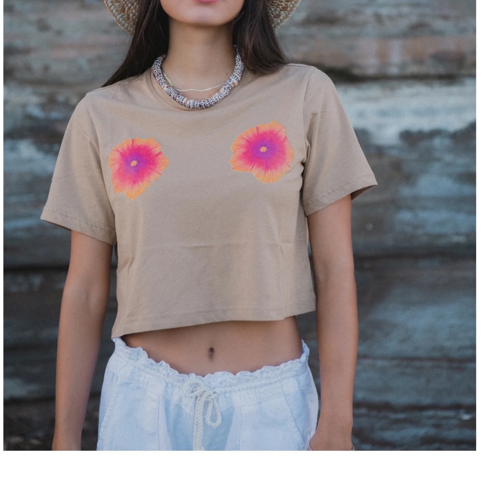 Hibiscus Tee